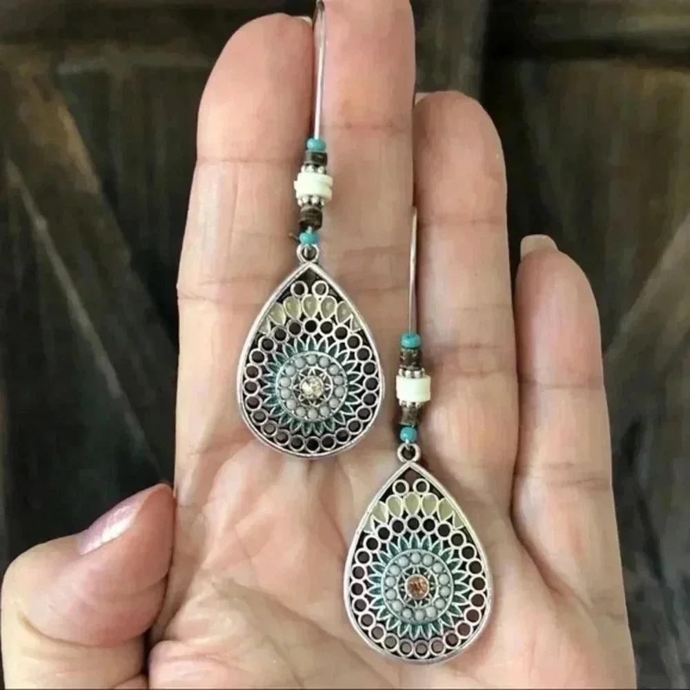 Mandala Teardrop Bead Beaded Silver Drop Earrings NWT